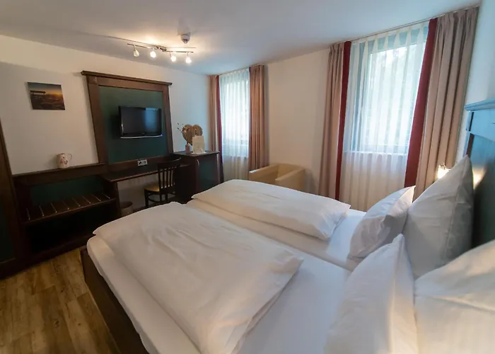 Отель Restaurant Auerhahn