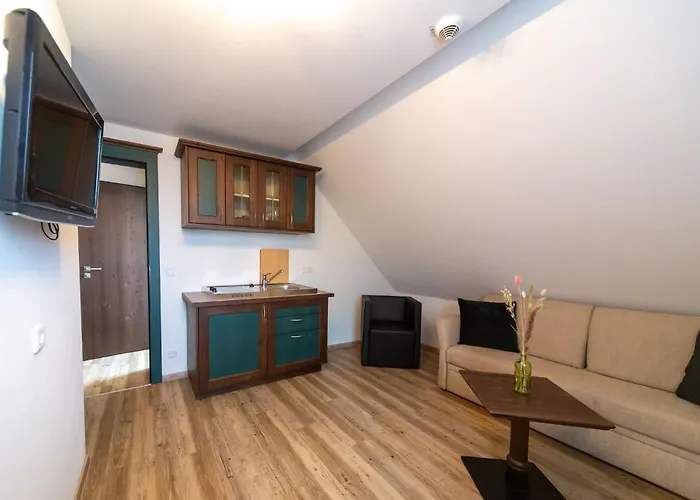 Restaurant Auerhahn * Бад-Вильдбад