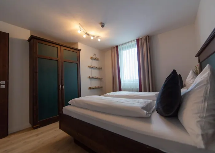 Отель Restaurant Auerhahn