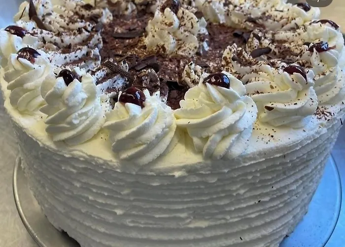 Restaurant Auerhahn Отель *